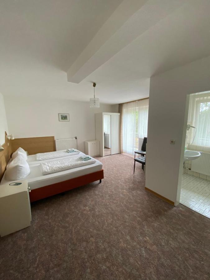 Hotel Seehaus Horn-Bad Meinberg Bagian luar foto
