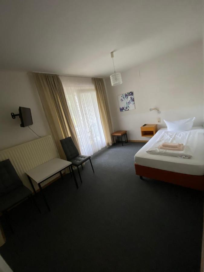 Hotel Seehaus Horn-Bad Meinberg Bagian luar foto