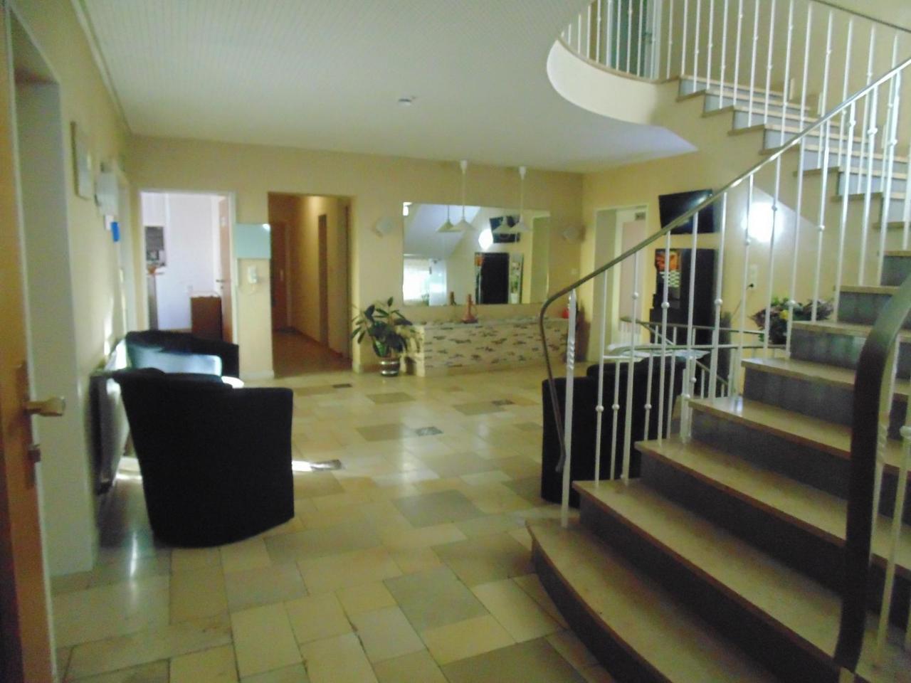 Hotel Seehaus Horn-Bad Meinberg Bagian luar foto